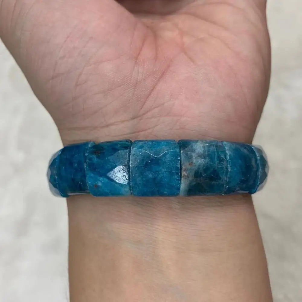 Bracelet en perles d'apatite rectangulaires pour femme