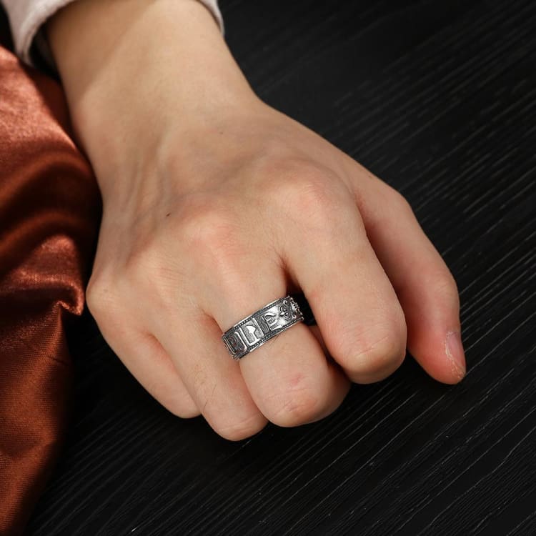 Bague du sixième mantra - Eclat de Pierre