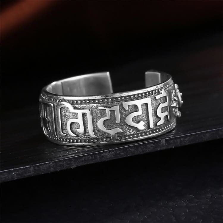 Bague du sixième mantra - Eclat de Pierre