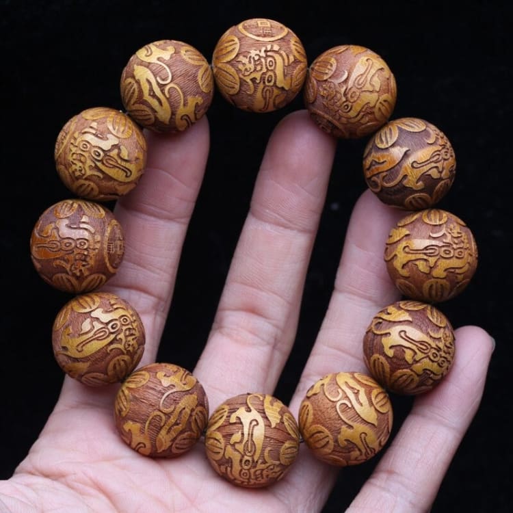Bracelet des ancêtres en bois de santal doré - Eclat de Pierre