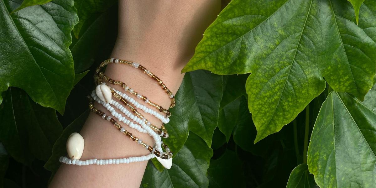 Bijoux en pierres naturelles : élégance intemporelle et guérison holistique