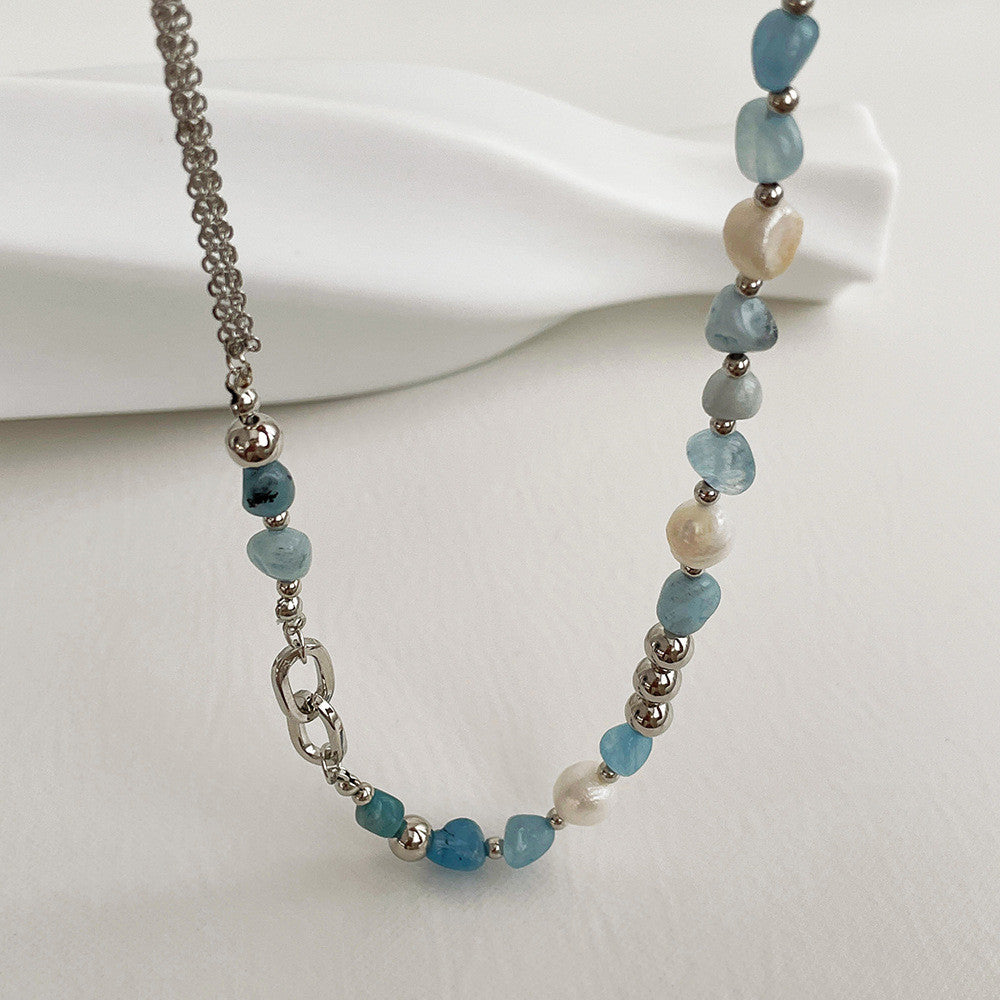 Collier en pierre naturelle et cristal bleu