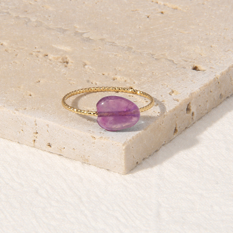 Bague en pierre naturelle minimaliste et tendance