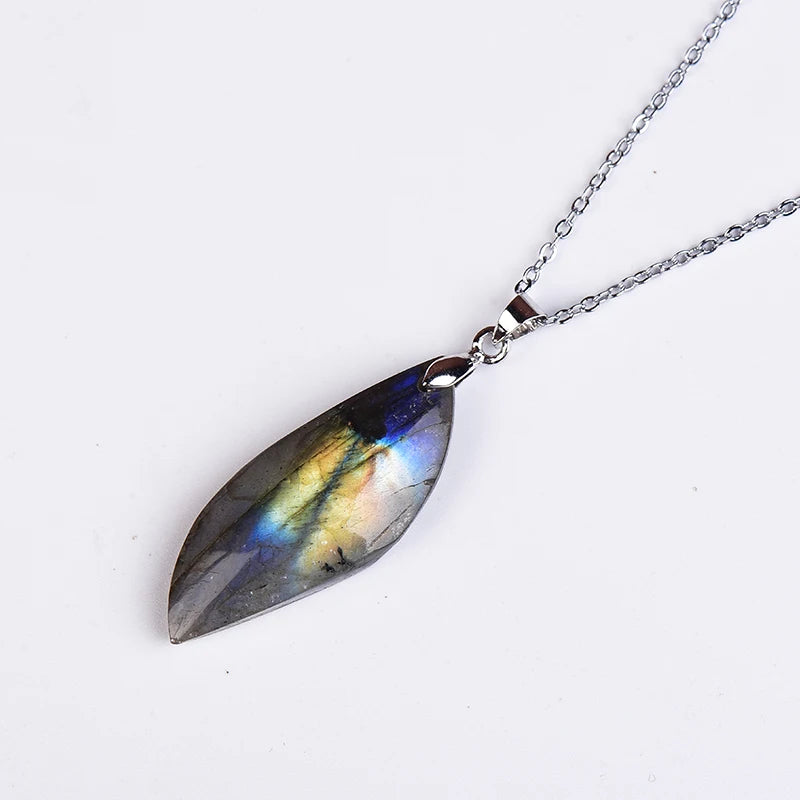 Pendentif en Pierre Naturelle Labradorite