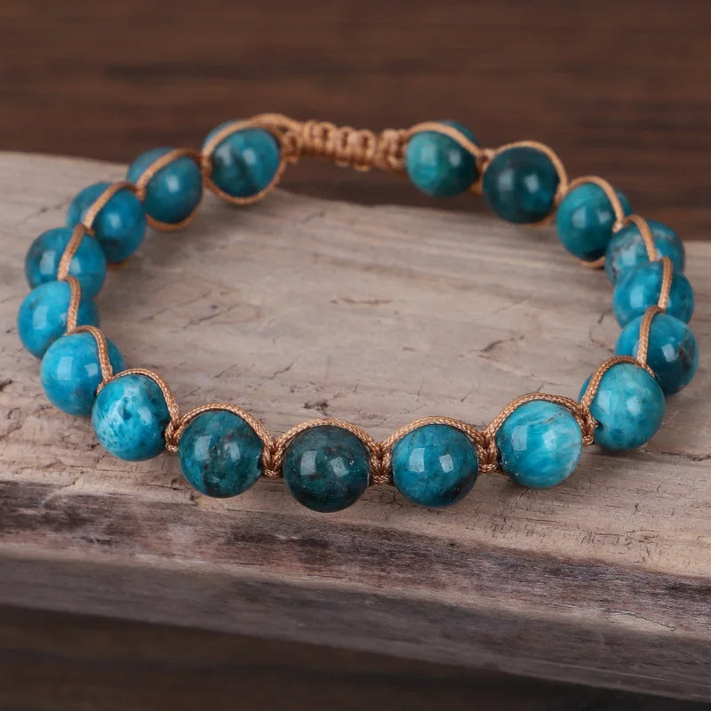 Bracelet en perles d'apatite bleue tissé à la main