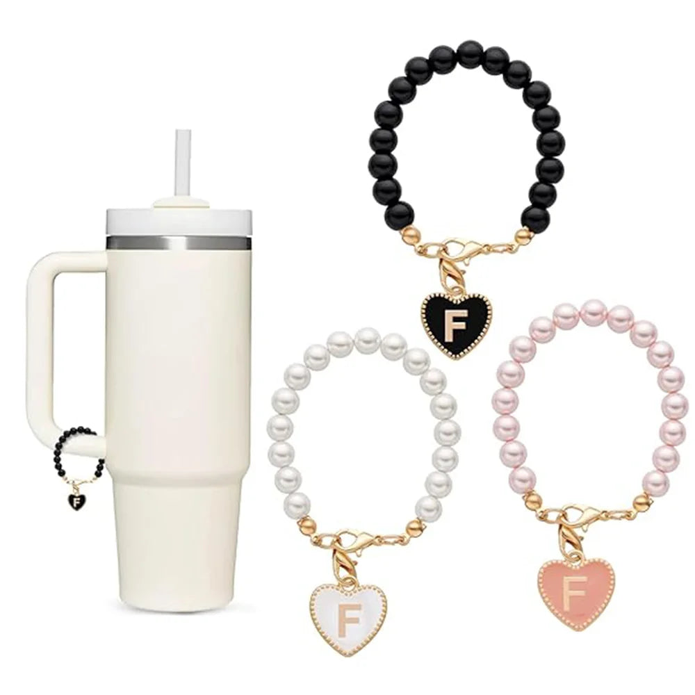 Accesssoire Personnalisée avec Breloques Initiales et Perles Naturelles – Cadeau Unique