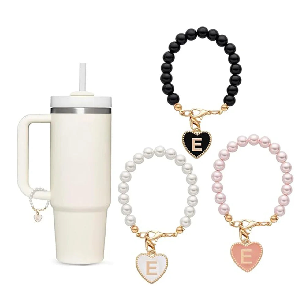 Accesssoire Personnalisée avec Breloques Initiales et Perles Naturelles – Cadeau Unique