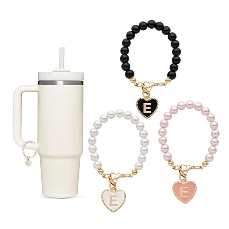 Accesssoire Personnalisée avec Breloques Initiales et Perles Naturelles – Cadeau Unique