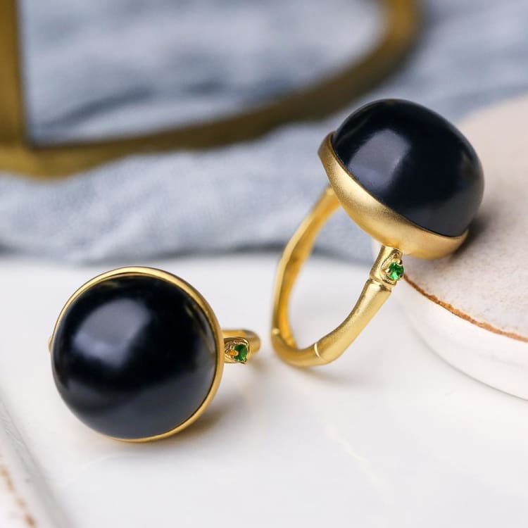 Bague en Jade noir naturel