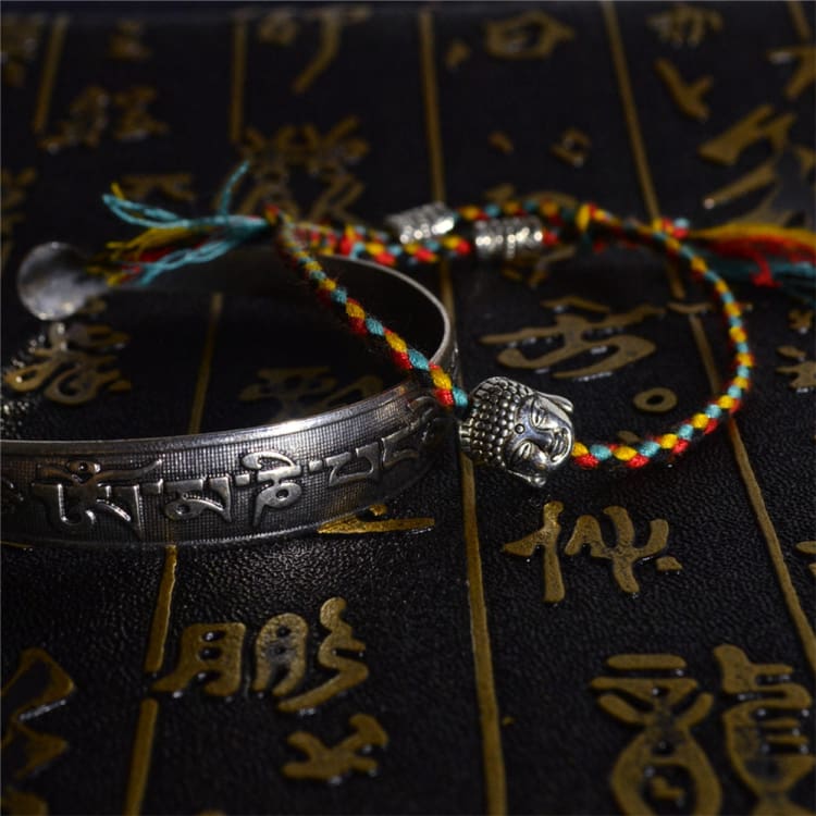 Bracelet bouddhiste 2 pièces avec amulette mantra