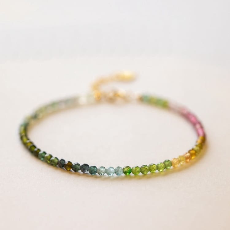 Bracelet fin en tourmaline