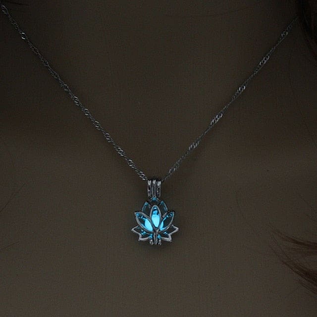 Collier du Lotus lumineux