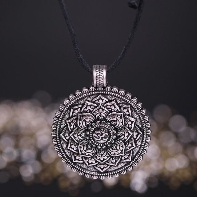 Collier Mandala de la Fleur de lotus