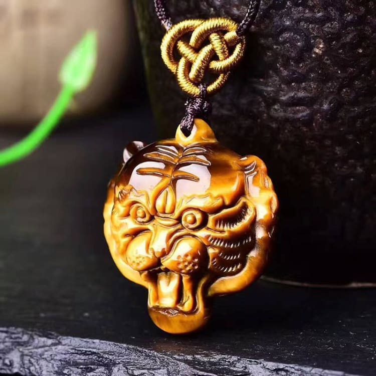 Collier tressé avec pendentif Tigre en Oeil de Tigre