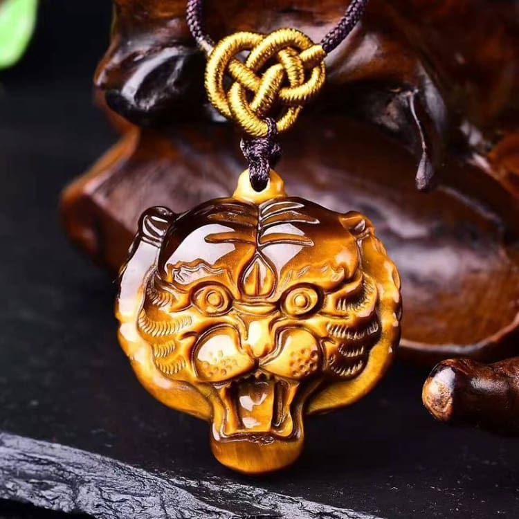 Collier tressé avec pendentif Tigre en Oeil de Tigre