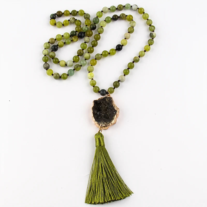 Collier pierre naturelle avec perles